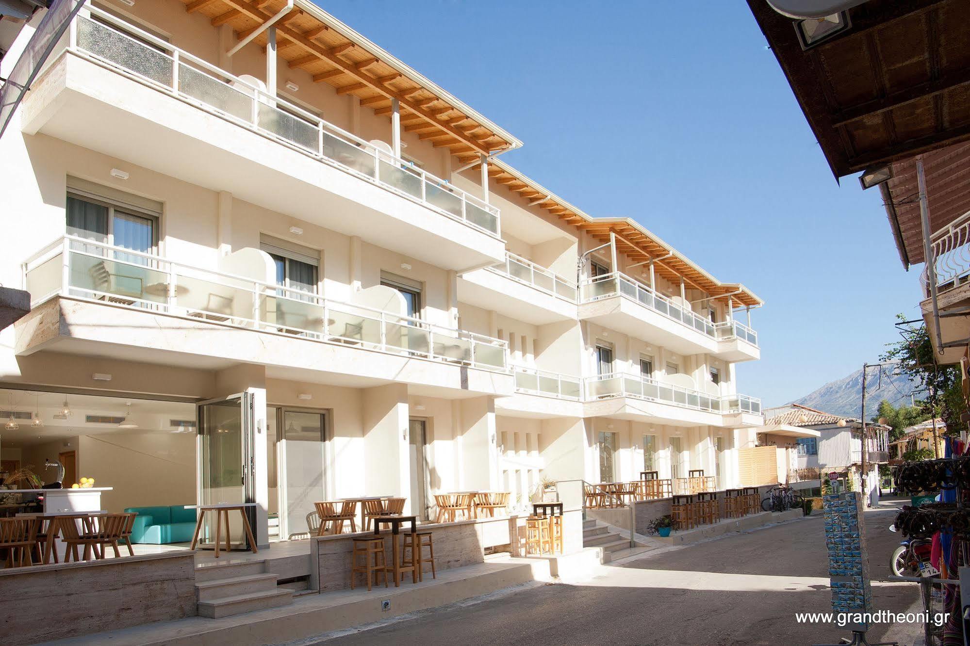 Grand Theoni Boutique Hotel & Spa Vasilikí Eksteriør bilde