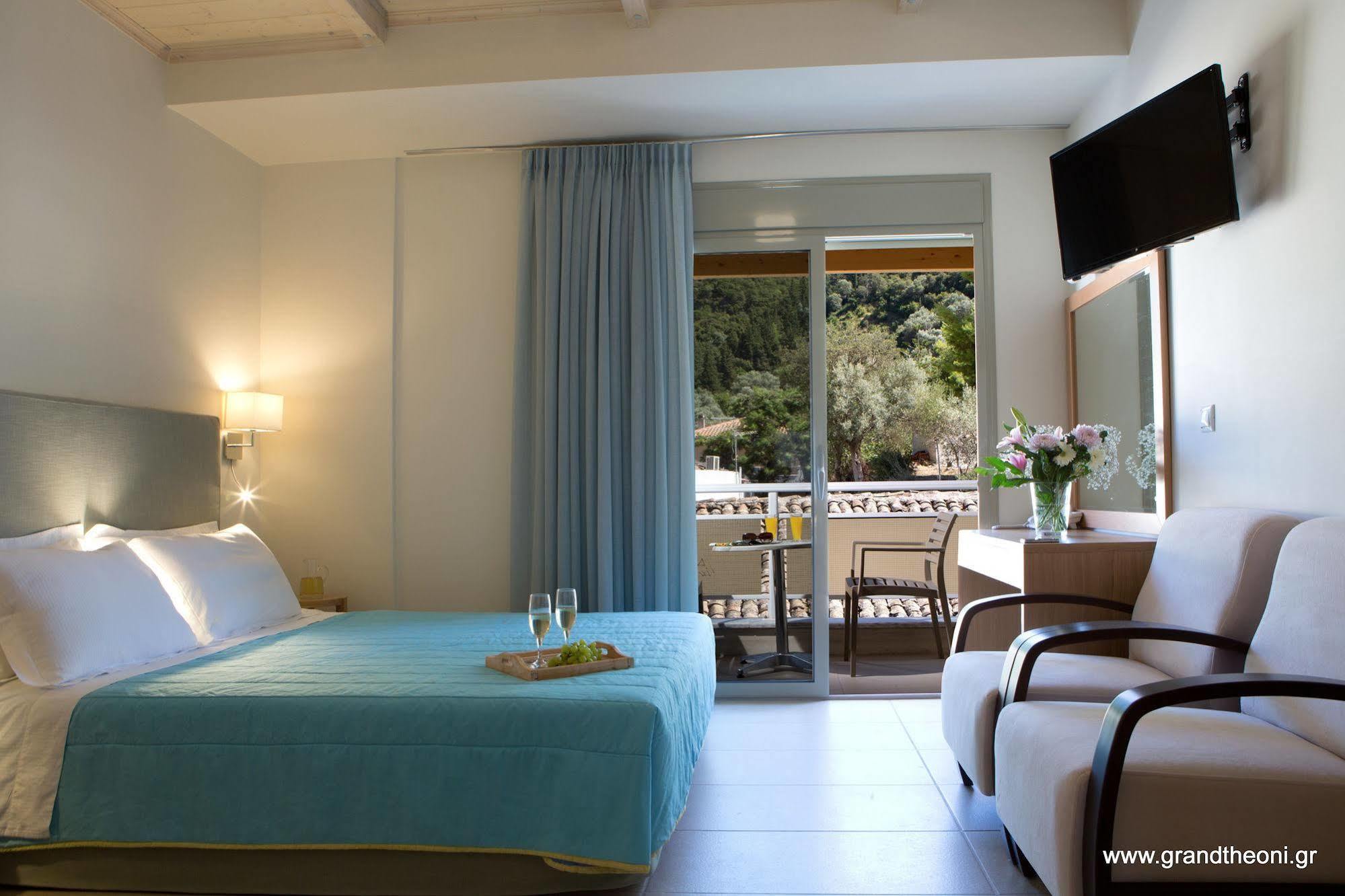Grand Theoni Boutique Hotel & Spa Vasilikí Eksteriør bilde